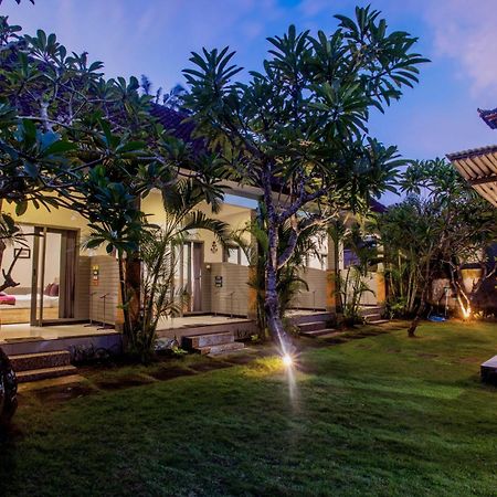 Jeje Fortis Guest House Нуса-Лембонган Экстерьер фото